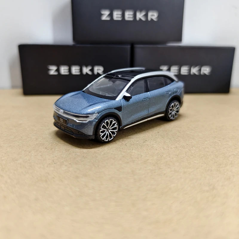 1:64 ZEEKR 7X SUV modèle de voiture en alliage moulé sous pression en métal Miniature échelle nouvelle énergie véhicule modèle de voiture Simulation Collection enfants jouet cadeau