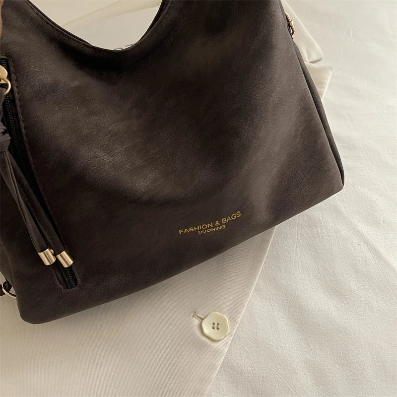 Large Capacity Women's Tote Bag, Fashionable Luxury Crossbody Bag, Simple and Versatile Shoulder Bag