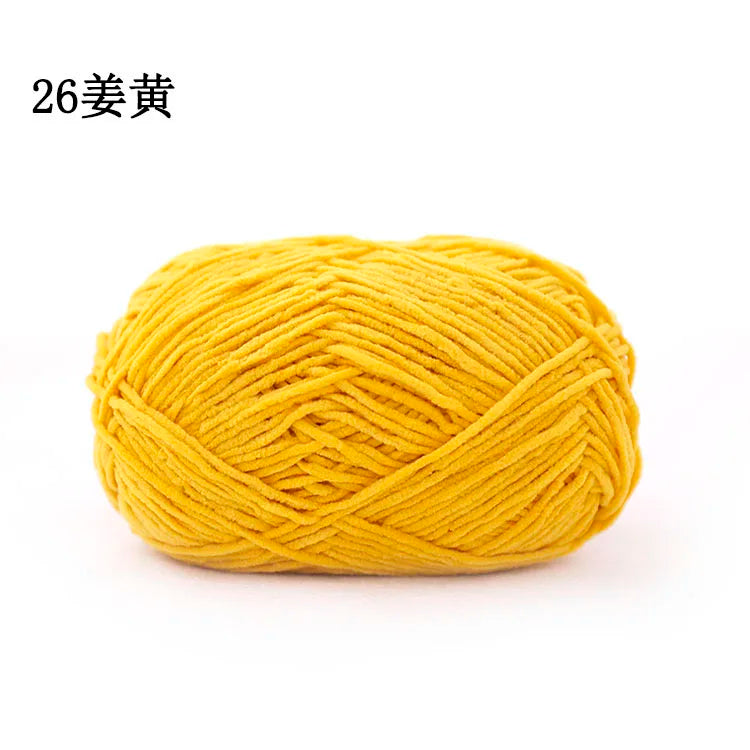 Factory Direct 100% Polyester Chenille Fancy Yarn Hand-Woven Knitting Yarn with Dyed Pattern