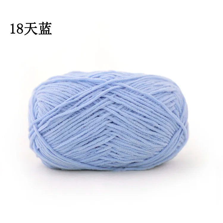 Factory Direct 100% Polyester Chenille Fancy Yarn Hand-Woven Knitting Yarn with Dyed Pattern for Weaving