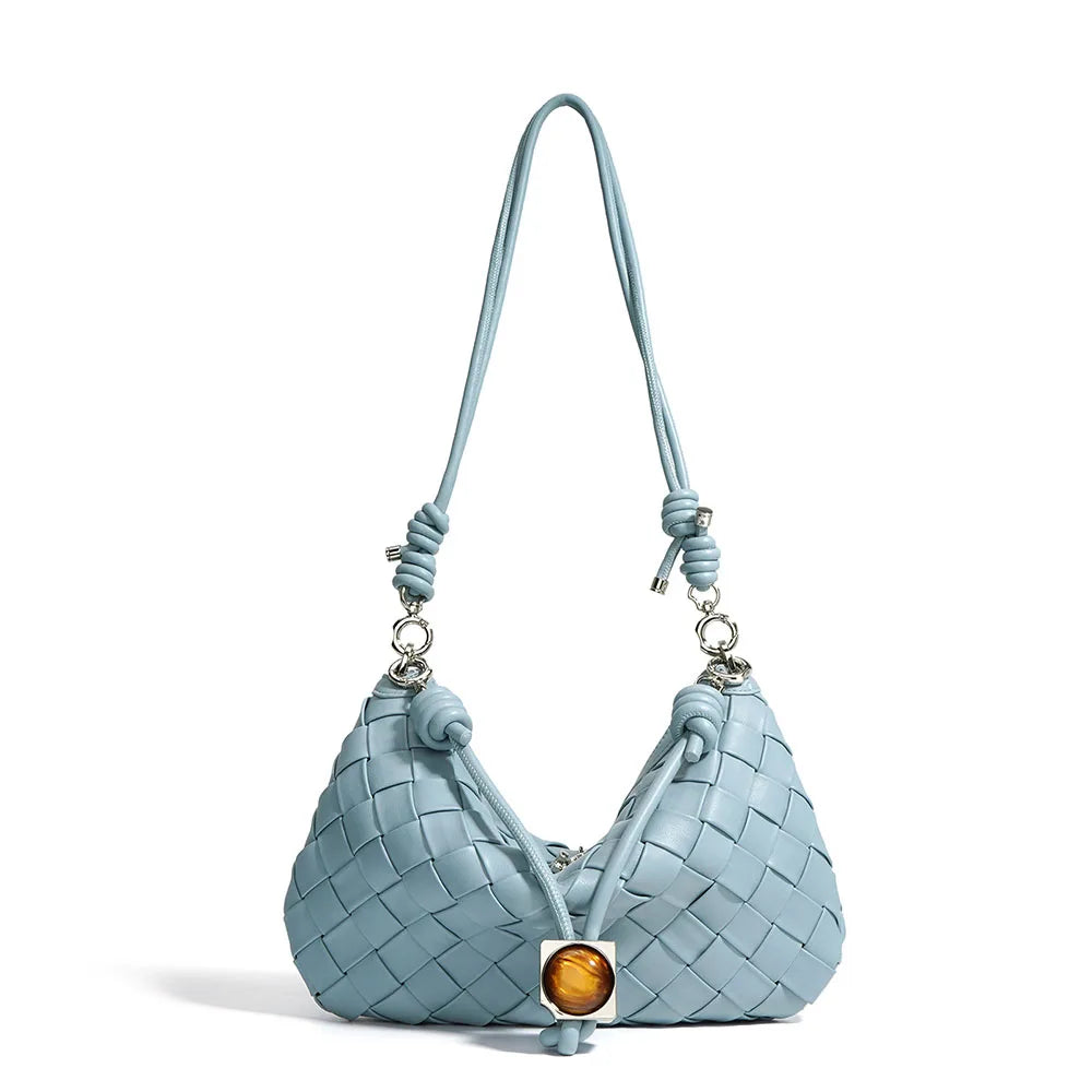 Custom Large Capacity Woven Cowhide Leather Tote Handbag for Women Luxury Portable Zipper Closure Shoulder Bag