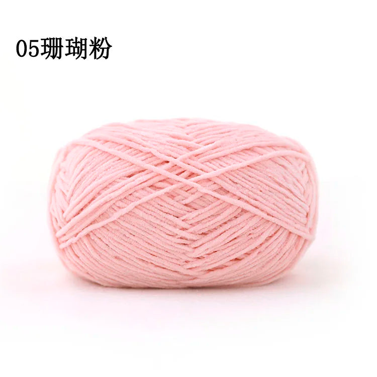 Factory Direct 100% Polyester Chenille Fancy Yarn Hand-Woven Knitting Yarn with Dyed Pattern