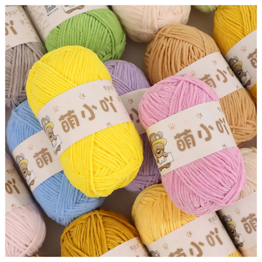 Factory Direct 100% Polyester Chenille Fancy Yarn Hand-Woven Knitting Yarn with Dyed Pattern for Weaving