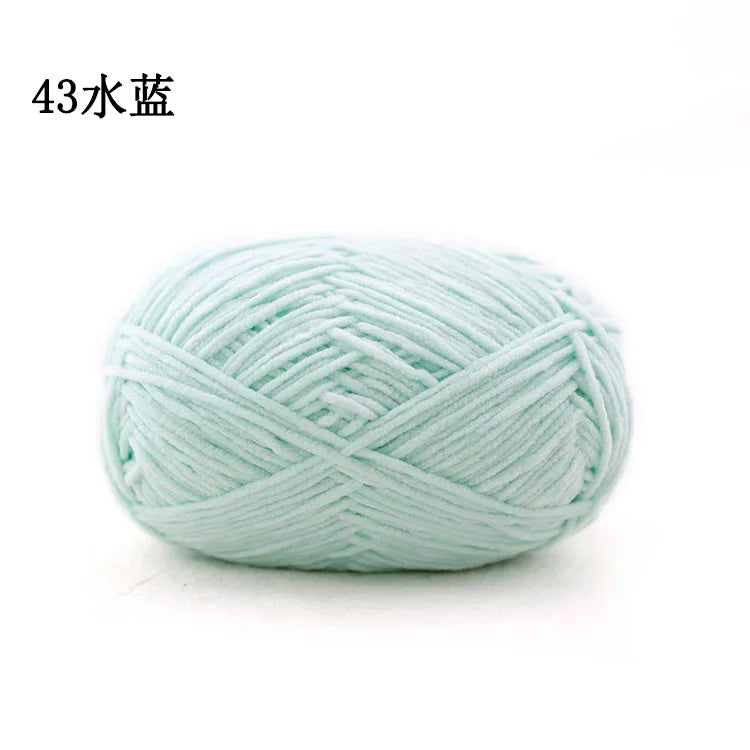 Factory Direct 100% Polyester Chenille Fancy Yarn Hand-Woven Knitting Yarn with Dyed Pattern