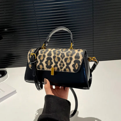 Wholesale New Fashion Handbags Young Lady Luxury Small square Bags Ladies Design Purses for Women