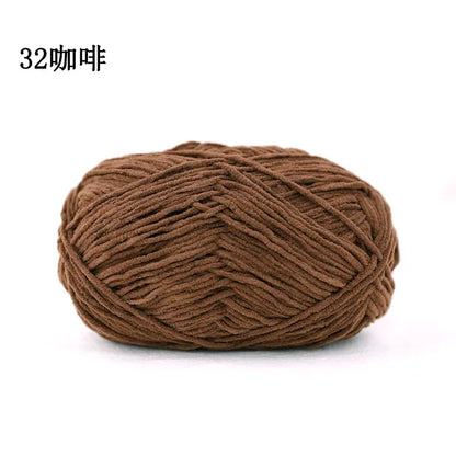 Factory Direct 100% Polyester Chenille Fancy Yarn Hand-Woven Knitting Yarn with Dyed Pattern