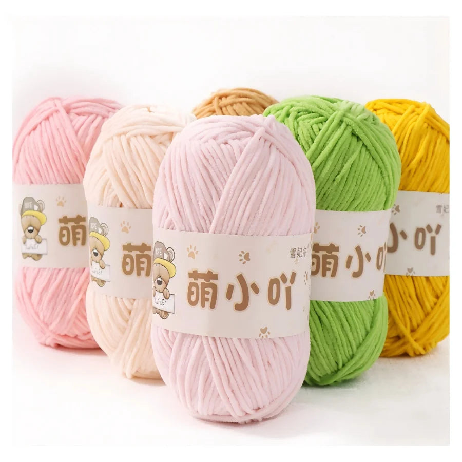 Factory Direct 100% Polyester Chenille Fancy Yarn Hand-Woven Knitting Yarn with Dyed Pattern for Weaving