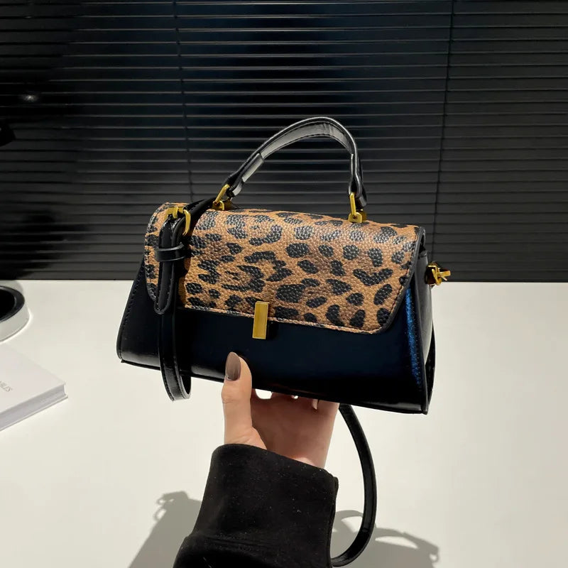 Wholesale New Fashion Handbags Young Lady Luxury Small square Bags Ladies Design Purses for Women