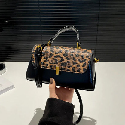 Wholesale New Fashion Handbags Young Lady Luxury Small square Bags Ladies Design Purses for Women