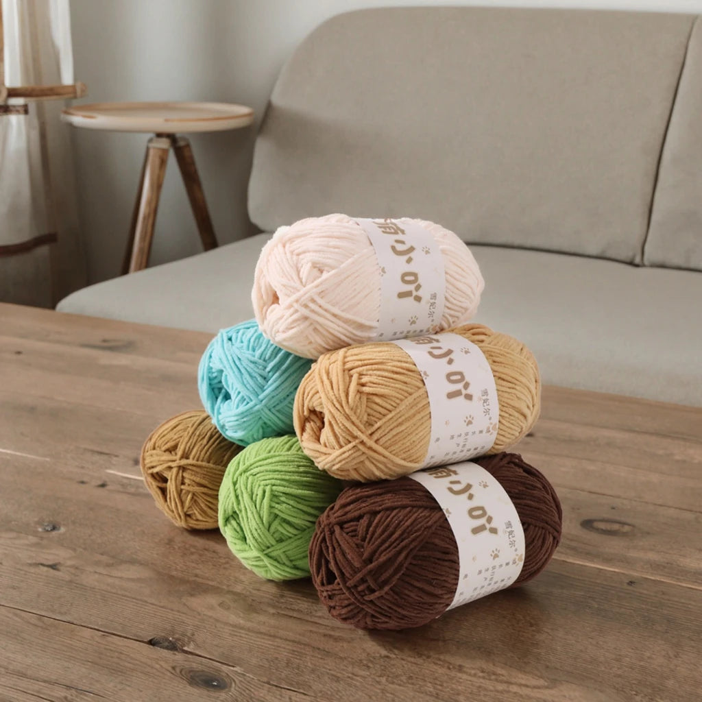 Factory Direct 100% Polyester Chenille Fancy Yarn Hand-Woven Knitting Yarn with Dyed Pattern