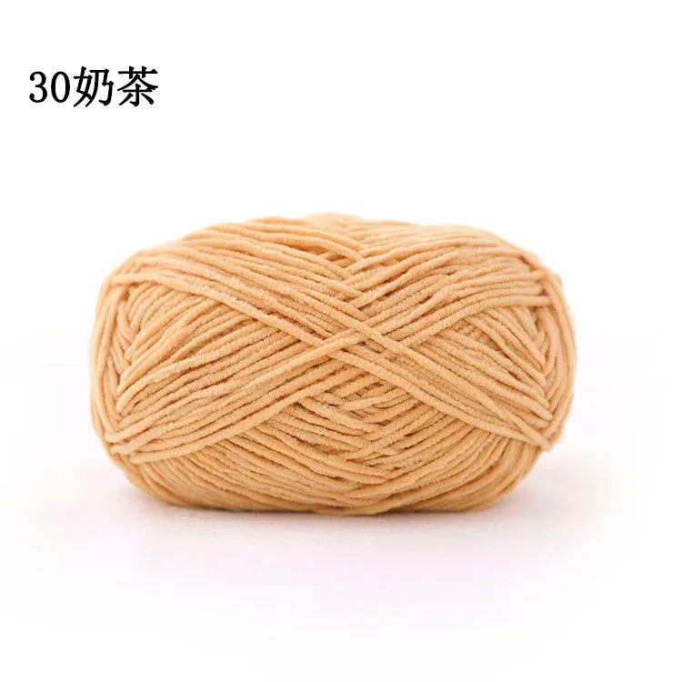 Factory Direct 100% Polyester Chenille Fancy Yarn Hand-Woven Knitting Yarn with Dyed Pattern