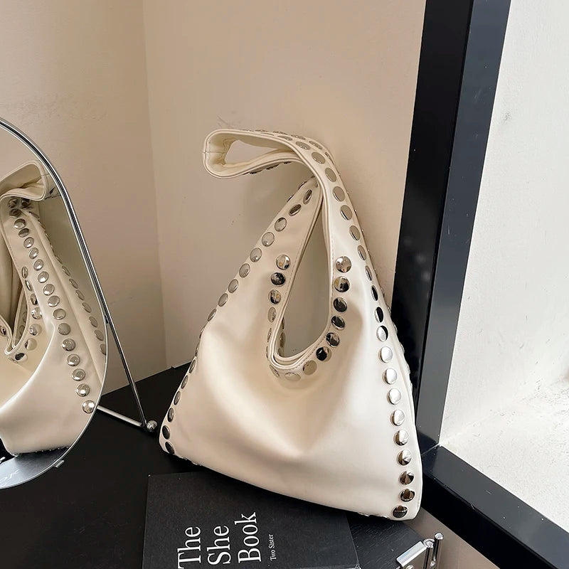 Luxury Design Bag Portable Womens Tote Bag Large Capacity Ladies Handbag Rivet Pu Soft Leather Shoulder Bag