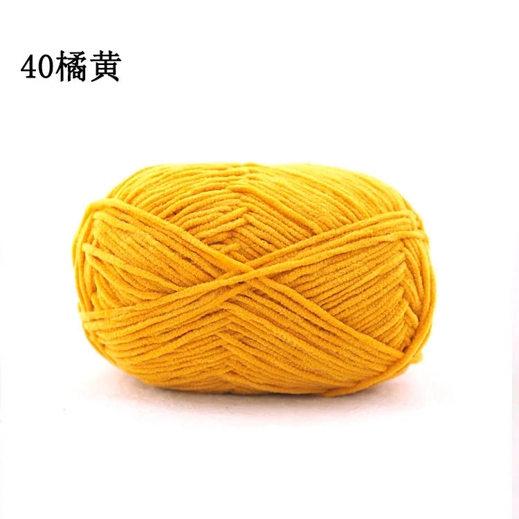 Factory Direct 100% Polyester Chenille Fancy Yarn Hand-Woven Knitting Yarn with Dyed Pattern