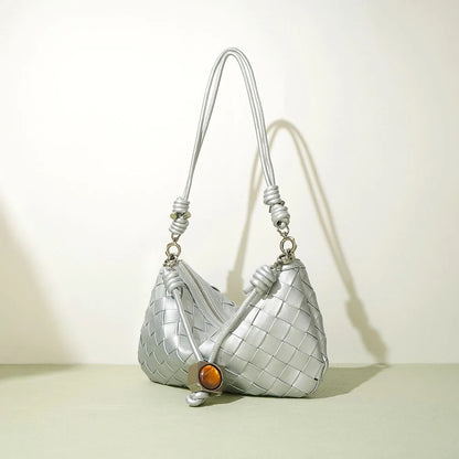 Custom Large Capacity Woven Cowhide Leather Tote Handbag for Women Luxury Portable Zipper Closure Shoulder Bag