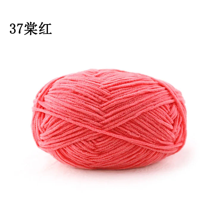 Factory Direct 100% Polyester Chenille Fancy Yarn Hand-Woven Knitting Yarn with Dyed Pattern for Weaving