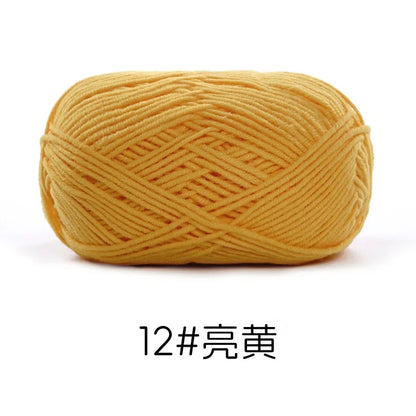 Pelote de Fil de Coton de Lait Peigné à 4 Brins, Laine Douce pour Crocheter et Tisser à la Main, 50g Chacun. 120M)