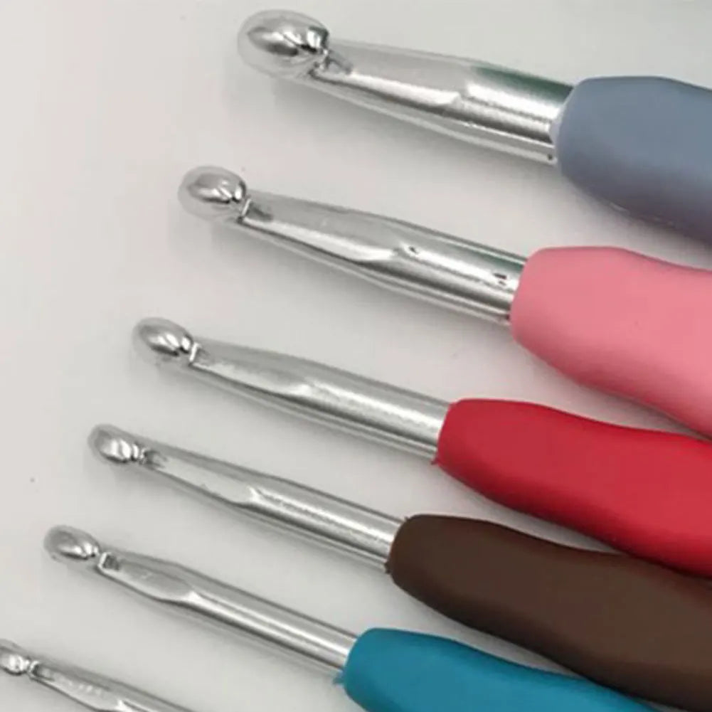 Ensemble de crochets en fil Ogo Grossier avec étui, poignée ergonomique, kit de 11 crochets colorés pour la colonne vertébrale, cadeaux de grand-mère