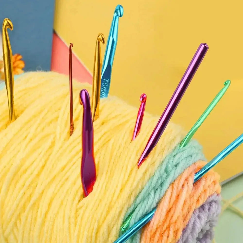 Ensemble de 54 aiguilles à crochet, aiguilles à tricoter, aiguilles émoussées, kit de marqueurs de mailles avec étui de rangement, outils de tricot à la main DIY