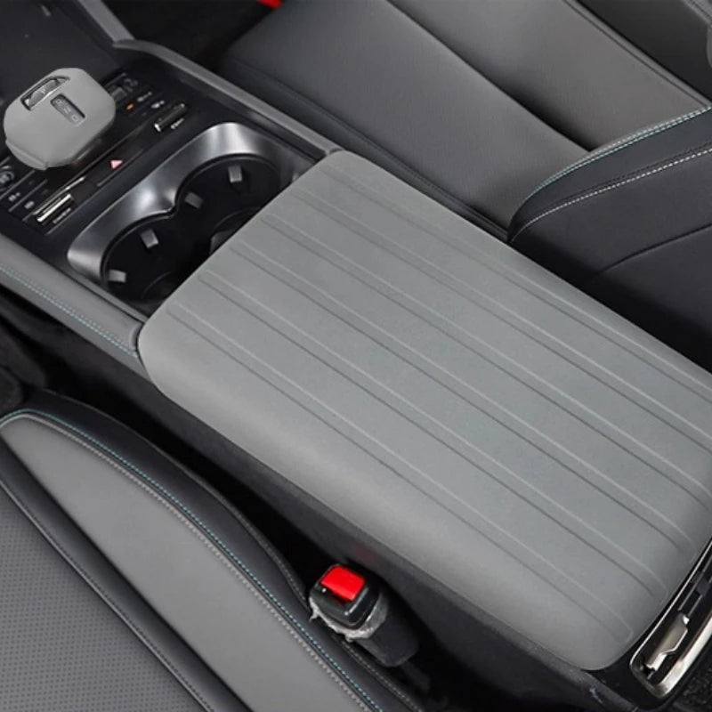 Couvercle d'engrenage de commande centrale pour BYD Qin L, poignée d'engrenage en Silicone, couvercle de boîte d'accoudoir, Anti-protection et produits spéciaux décoratifs
