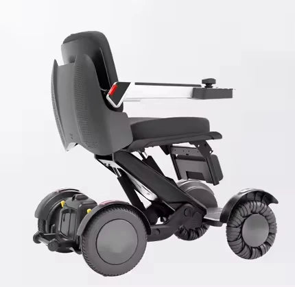 Fauteuil roulant électrique auto-équilibré de conception brevetée automatique pour fauteuil roulant électrique de position de hauteur de siège réglable de sécurité de rembourrage