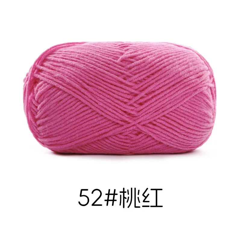 Pelote de Fil de Coton de Lait Peigné à 4 Brins, Laine Douce pour Crocheter et Tisser à la Main, 50g Chacun. 120M)