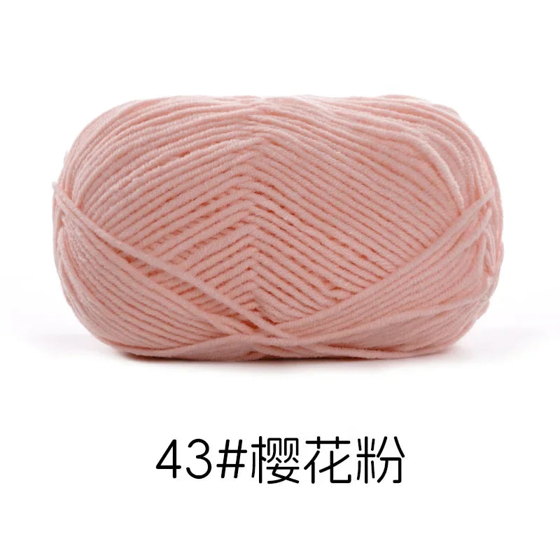 Pelote de Fil de Coton de Lait Peigné à 4 Brins, Laine Douce pour Crocheter et Tisser à la Main, 50g Chacun. 120M)
