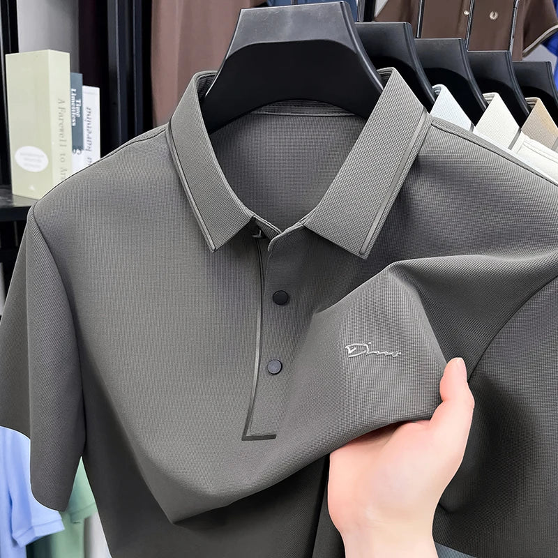 T-shirt à manches courtes pour hommes marque de luxe légère polo populaire haut confortable et soyeux respirant et décontracté 2025 été