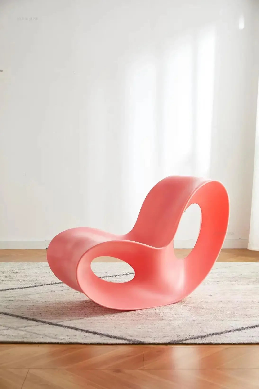 Chaise longue en plastique légère et luxueuse, Chaise à bascule d'extérieur moderne, créative, paresseuse, pour loisirs, maison, balcon, salon