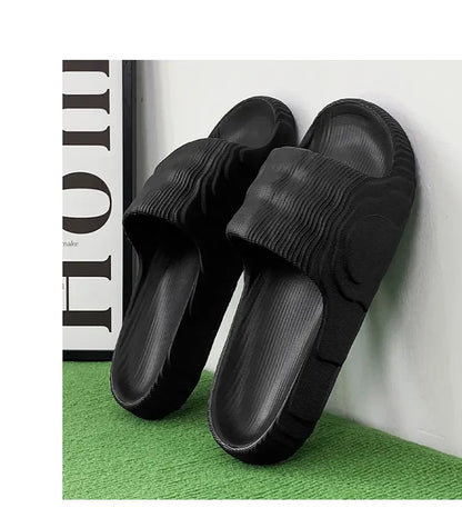 Sandales de plage solides pour hommes et femmes, pantoufles d'été antidérapantes, souples, unisexes, chaussures de luxe ultralégères pour l'extérieur