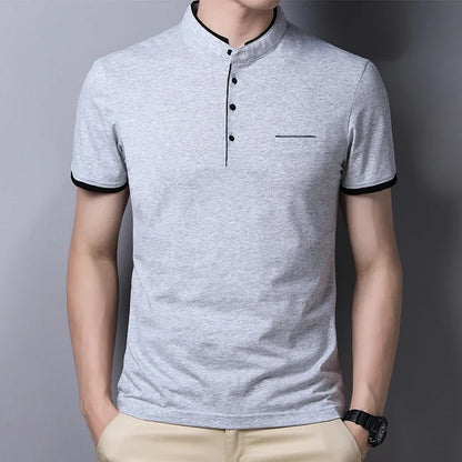2025 nouveaux hommes décontracté et à la mode couleur unie à manches courtes col montant T-shirt été polyvalent et confortable haut