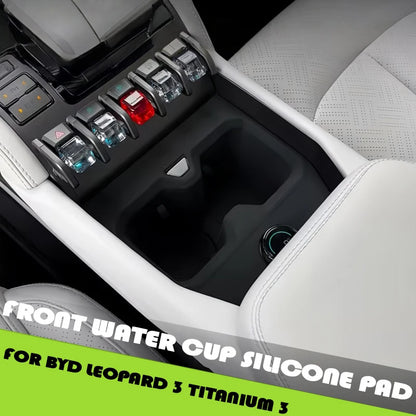 Boîte d'accoudoir de voiture modifiée en titane 3 pour BYD Leopard 3, avec tasse de Drainage avant de réfrigérateur, coussinet de protection en Silicone