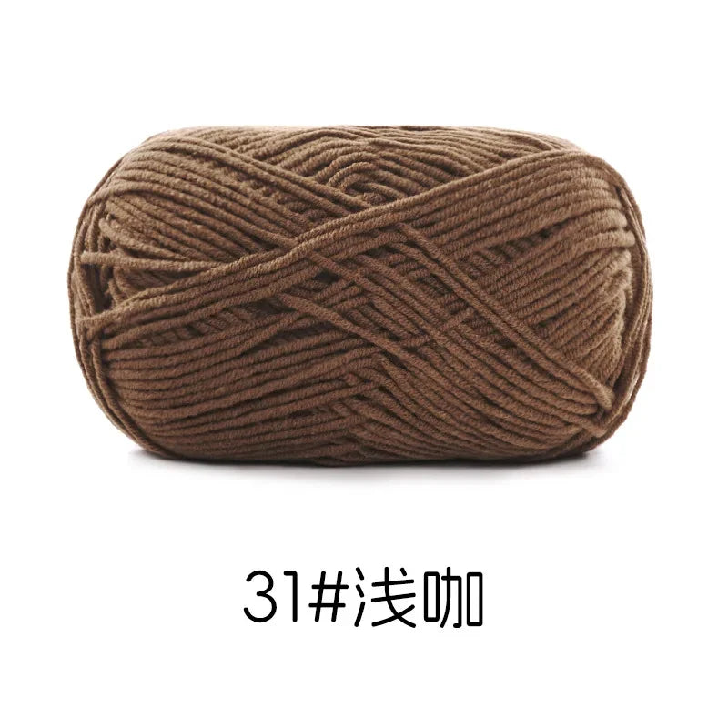 Pelote de Fil de Coton de Lait Peigné à 4 Brins, Laine Douce pour Crocheter et Tisser à la Main, 50g Chacun. 120M)