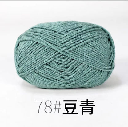 40-50 جم/المجموعة خيوط قطنية حليبية 4 طبقات (80%) للحياكة، صبغة لانا لعمل الكروشيه اليدوي، سترة قبعة دمى بسعر منخفض