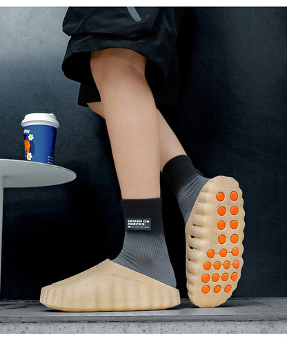 Pantoufles d'été à la mode pour hommes, chaussures d'extérieur légères antidérapantes à tige basse, chaussures décontractées résistantes à l'eau pour hommes