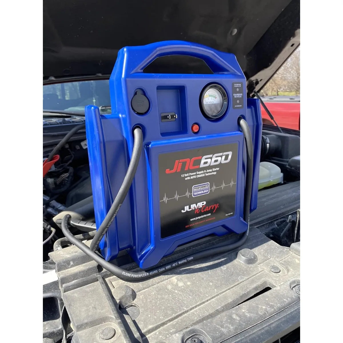 Démarreur de saut professionnel Clore Jump-N-Carry JNC660 - 1700 amplificateurs de pointe, alimentation portable 12 V pour démarrage fiable des véhicules