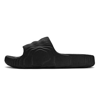 Sandales de plage solides pour hommes et femmes, pantoufles d'été antidérapantes, souples, unisexes, chaussures de luxe ultralégères pour l'extérieur