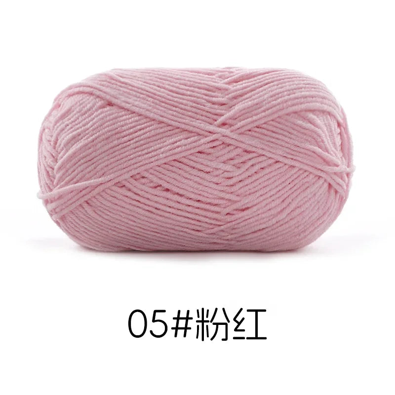 Pelote de Fil de Coton de Lait Peigné à 4 Brins, Laine Douce pour Crocheter et Tisser à la Main, 50g Chacun. 120M)