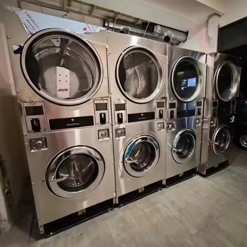 Combinaison laveuse et sèche-linge empilés à pièces