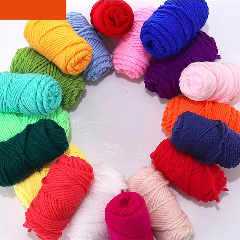 Fil de laine 10 couleurs, rouleaux de laine, bricolage, poinçon, aiguille de broderie pour démarreur, ensemble d'outils artisanaux, outil en laine tissé à la main
