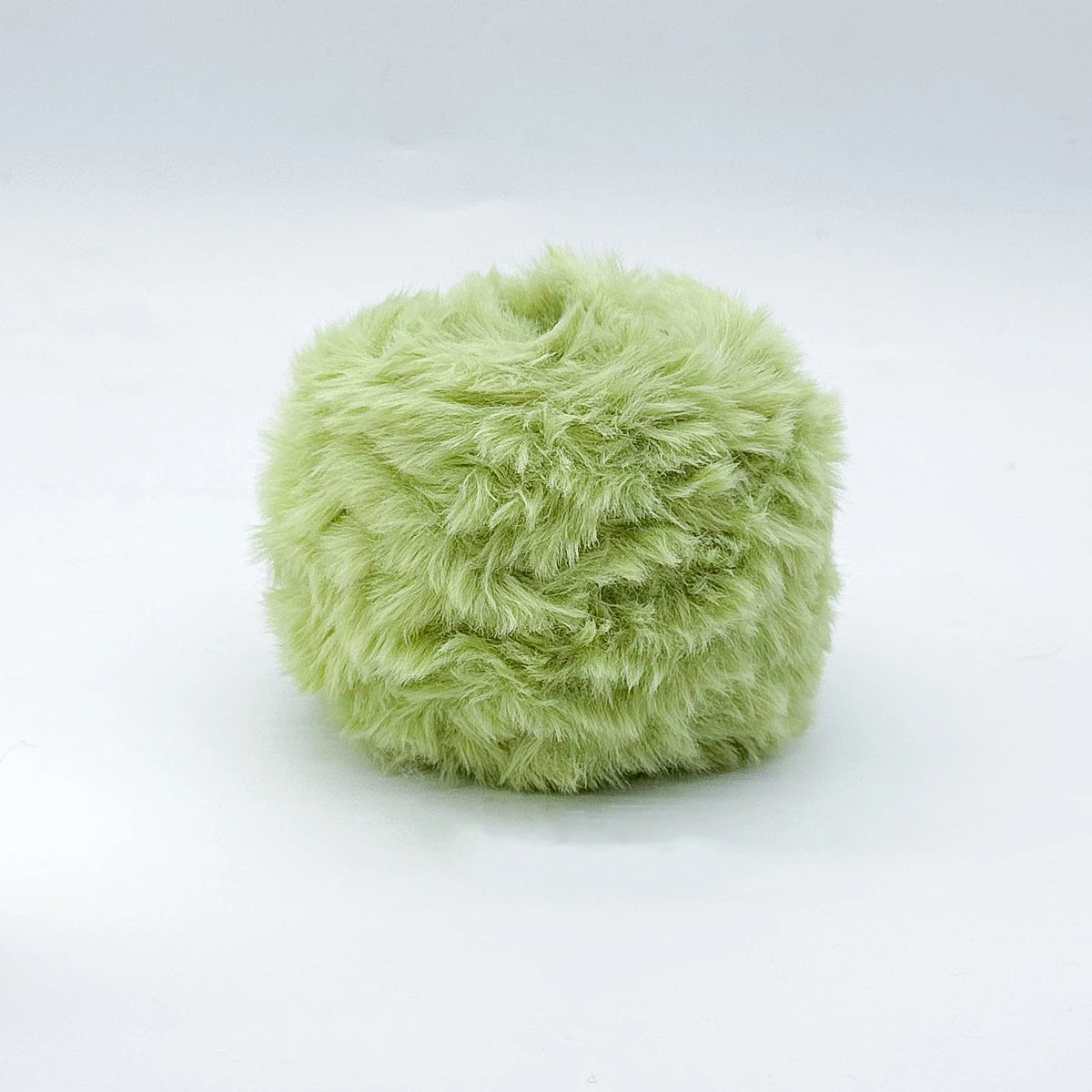 Fil de fourrure Super doux, 1 œuf de 100 grammes, fil de fausse fourrure épais et moelleux pour cils, accessoires et couvertures pour écharpe tricotée au Crochet