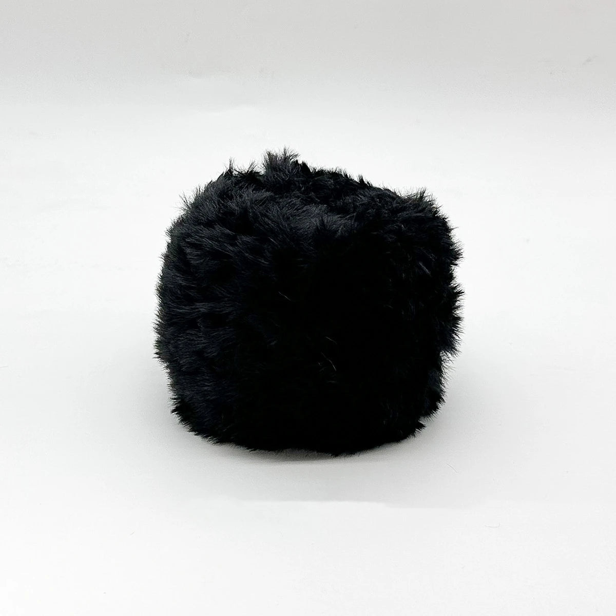 Fil de fourrure Super doux, 1 œuf de 100 grammes, fil de fausse fourrure épais et moelleux pour cils, accessoires et couvertures pour écharpe tricotée au Crochet