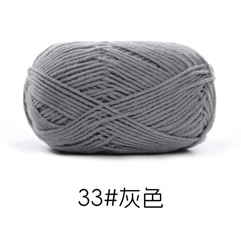 Pelote de Fil de Coton de Lait Peigné à 4 Brins, Laine Douce pour Crocheter et Tisser à la Main, 50g Chacun. 120M)