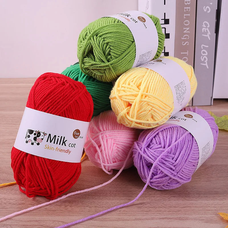 Boule de fil de lait faite à la main, aldéhyde moyen, fil de tissage bricolage, pulls à tricoter, chapeaux, écharpes et autres vêtements, 150g