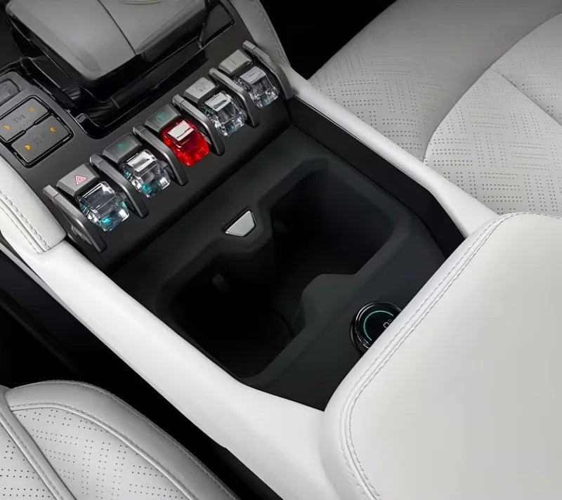 Boîte d'accoudoir de voiture modifiée en titane 3 pour BYD Leopard 3, avec tasse de Drainage avant de réfrigérateur, coussinet de protection en Silicone
