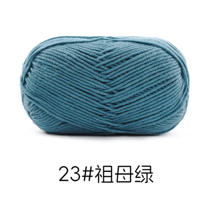 Pelote de Fil de Coton de Lait Peigné à 4 Brins, Laine Douce pour Crocheter et Tisser à la Main, 50g Chacun. 120M)