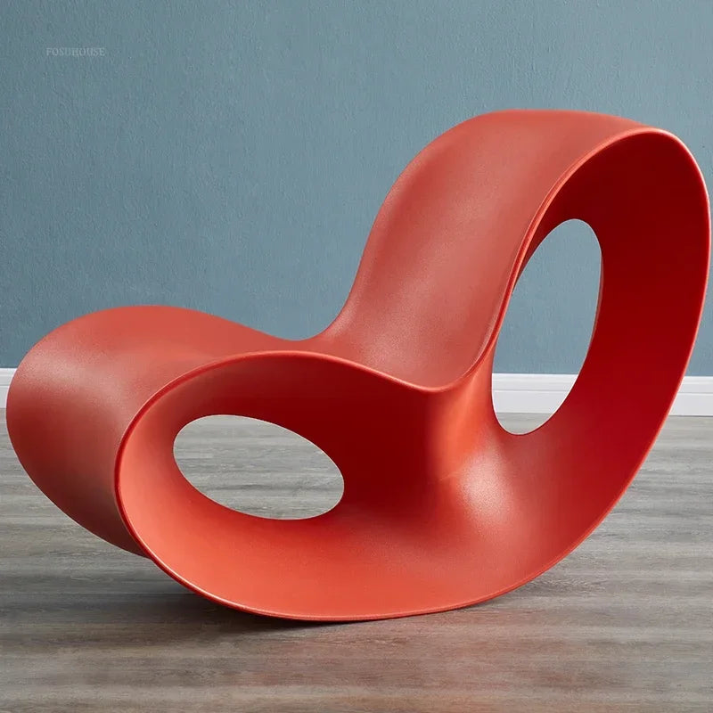 Chaise longue en plastique légère et luxueuse, Chaise à bascule d'extérieur moderne, créative, paresseuse, pour loisirs, maison, balcon, salon