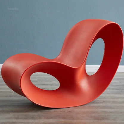 Chaise longue en plastique légère et luxueuse, Chaise à bascule d'extérieur moderne, créative, paresseuse, pour loisirs, maison, balcon, salon