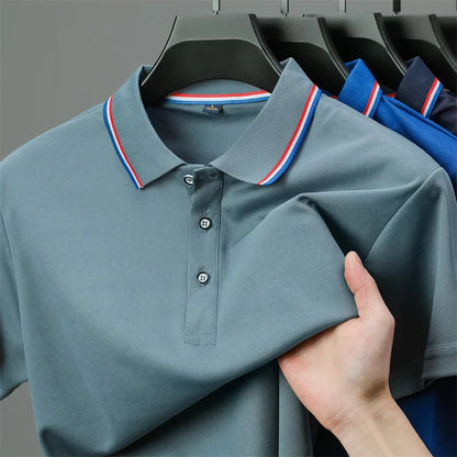 Polo décontracté à manches courtes pour hommes, couleur unie, haut polyvalent, à la mode et confortable, nouvelle collection été 2025