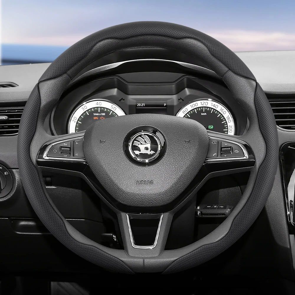 مناسب لـ Skoda غطاء عجلة قيادة من الجلد المسامي بتصميم مقطع سريع التحرير، مضاد للانزلاق ومتين، لسيارات Octavia Rapid Kodiaq Karoq Fabia Superb Kamiq Citigo Scala Combi Kylaq Kushag Slavia Black