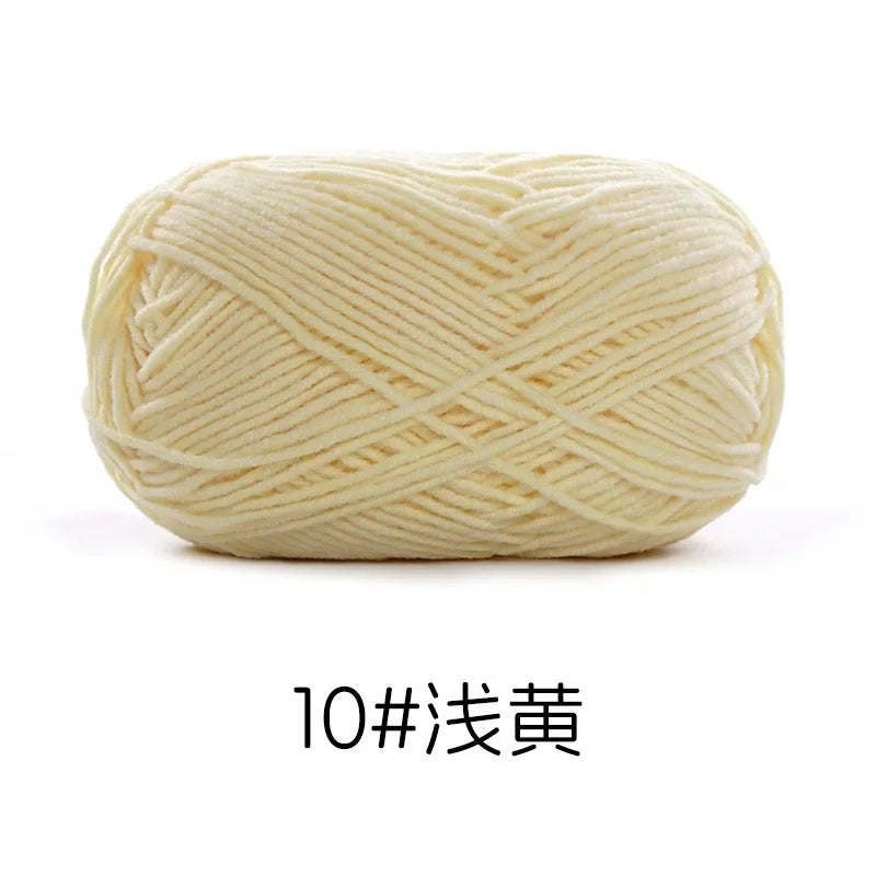 Pelote de Fil de Coton de Lait Peigné à 4 Brins, Laine Douce pour Crocheter et Tisser à la Main, 50g Chacun. 120M)